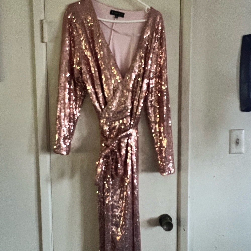 Plus size sparkle pink champagne wrap dress. SIZE 20